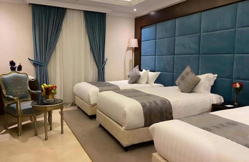 Sari Street Hotel | Three Points Al Salama