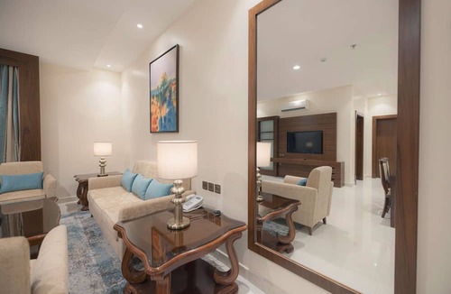 Buraydah Hotel | Radisson Blu Hotel, Buraidah