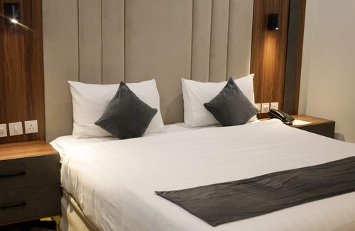 Medina Hotel | Durrat Al Aziziyah Serviced Apartments