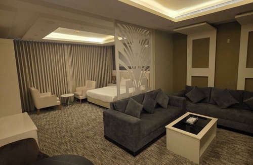 Ghirnatah Hotel | Palette Ninty