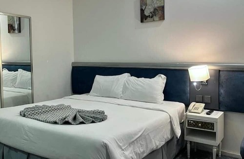 Mecca Hotel | Monatana Golden Hotel