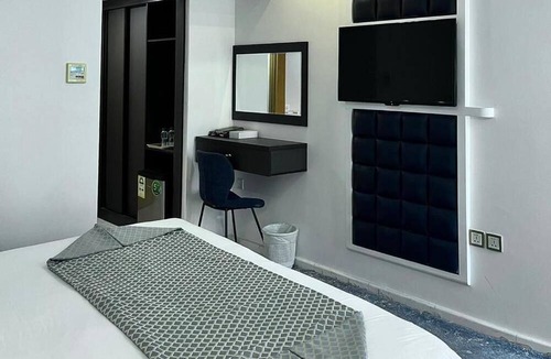 Mecca Hotel | Monatana Golden Hotel
