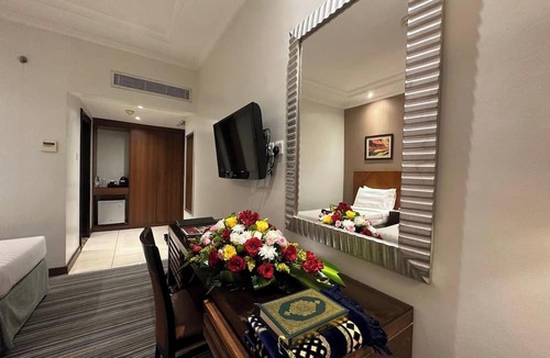 Ajyad Hotel | Ramada Dar Al Fayzeen Hotel Makkah