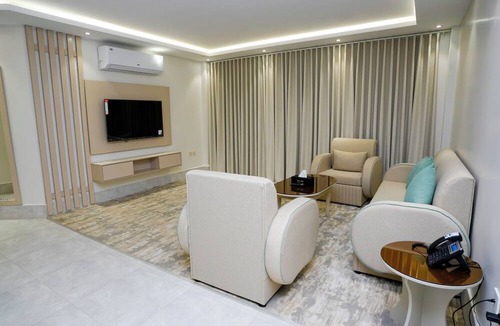 Al Duwadimi Hotel | Nouf plaza