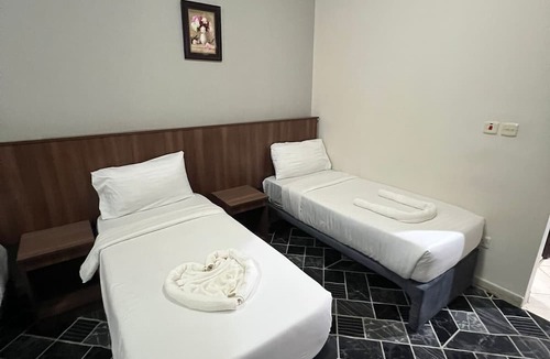 Al Aziziyah Hotel | Manarat Al Aziza-3