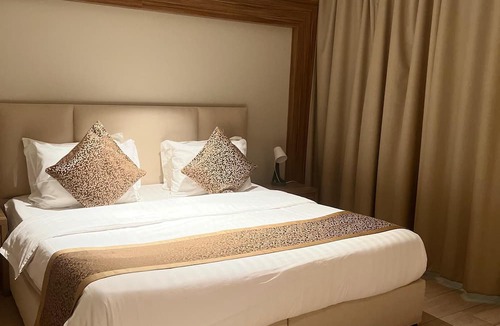 Al Bawadi Apartment | Tiara Quraish