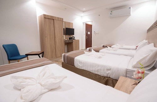 Al Aziziyah Hotel | Saif Plus 1