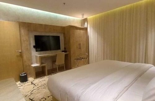 Umluj Hotel | Hyatt Town 2