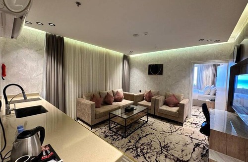 Umluj Hotel | Hyatt Town 3
