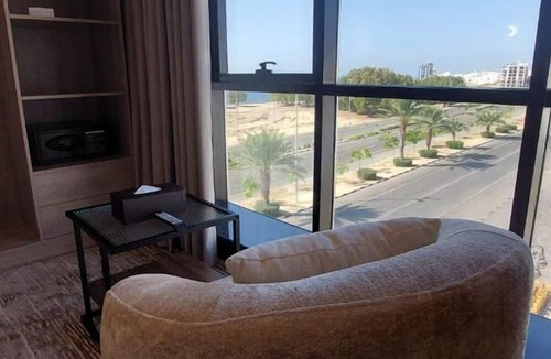 Umm Lajj Hotel | Hyatt Town 4