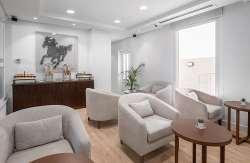 Hera Street Hotel | Landmark Hotels & Suites