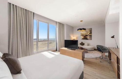 Manama Hotel | Barcelo Hotel & Residences, Bahrain