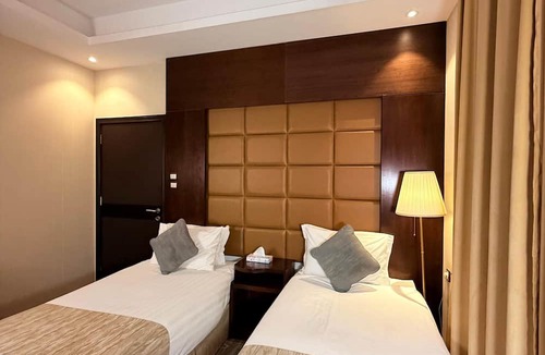 Hera Street Hotel | Alfursan Almotahida Hotel