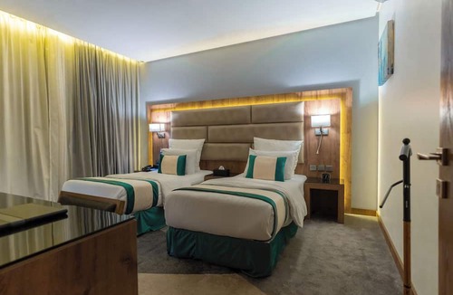 Al Faisaliyah Hotel | RASIA HOTEL