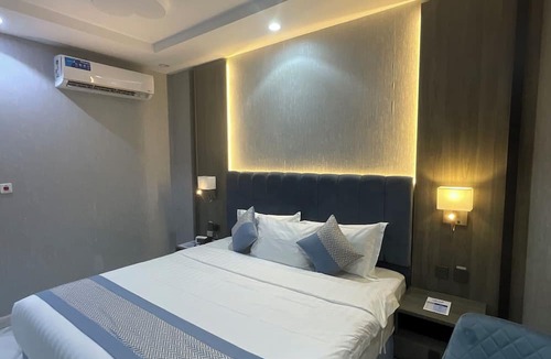 Medina Apartment | فندق أجنحه البيداء فرع 2