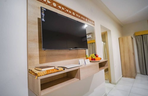 Al Aziziyah Hotel | Osturat Emaar Hotel