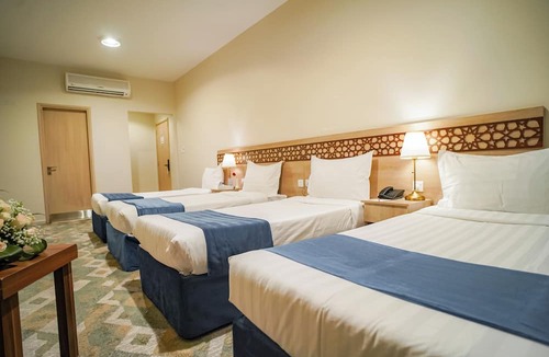 Al Aziziyah Hotel | Osturat Emaar Hotel