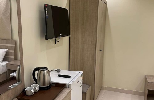 Mecca House | Cozy 2-bedroom hotel with WiFi, AC in beautiful Makkah