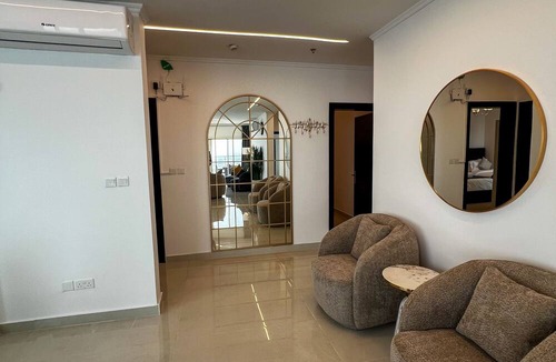 Ash Shati Apartment | Sky-high Villa فيلا عنان السماء