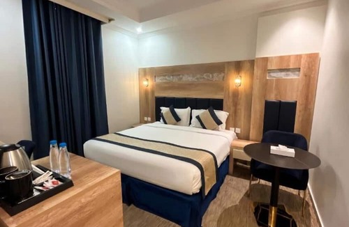 Medina Hotel | Abraj Almarzam Hotel
