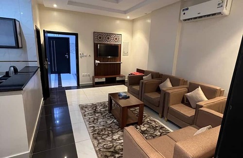 Hera Street Apartment | restoservicedsuites
