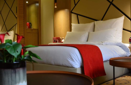 Al Bawadi Hotel | Redwaves Hotel
