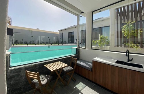 Spring Ski Chalet | 5 minutes to airport