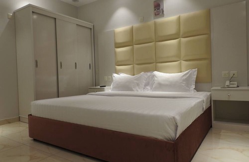 Abha Hotel | alareen park abha