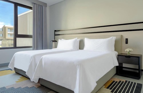 Hamala Hotel | Fraser Suites AL Liwan