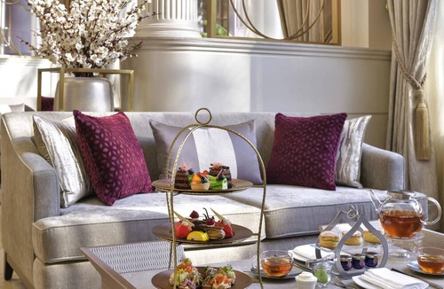 Muharraq Hotel | Mövenpick Hotel Bahrain