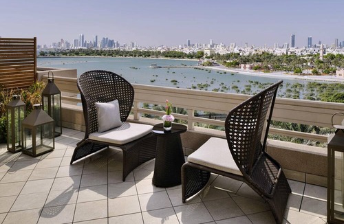 Muharraq Hotel | Mövenpick Hotel Bahrain