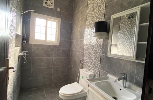 Al Kura Apartment | Avenor Apartments J6 – 3-Bedroom Apartment with Living Room, Kitchen & 2 Bathrooms | Al Hamdaniyah