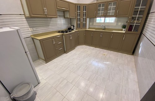 Al Kura Apartment | Avenor Apartments J6 – 3-Bedroom Apartment with Living Room, Kitchen & 2 Bathrooms | Al Hamdaniyah