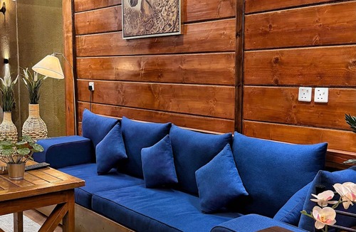 Taif Hotel | Jakarta Hotel Huts