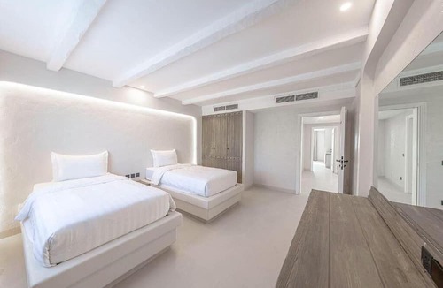 King Abdul Aziz Road Villa | Mabat Jasmin Greek Villa 4BR 583 Villa12