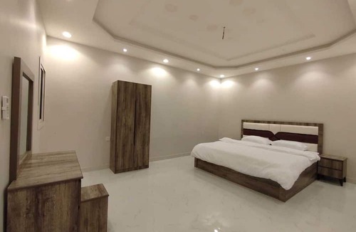 As Salamah Apartment | Al Salam Apartments Bedroom j-13