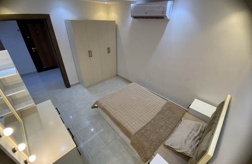 Medina Apartment | Al Salam Three Bedrooms Family a1