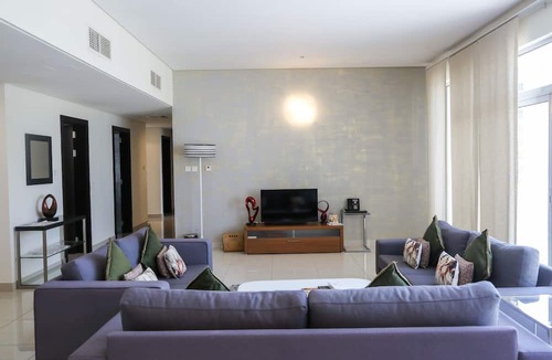 Muharraq Hotel | Gulf Suites Hotel Amwaj