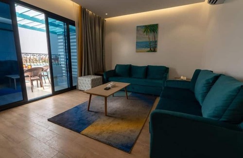 Durrat Al-Arous Hotel | La Fontaine Lagoon Resort