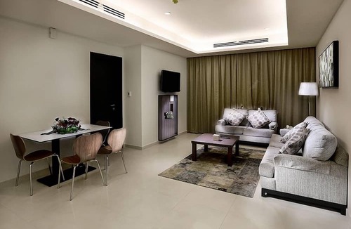 Al Mubarraz Hotel | Grand Lily Hotel Suites