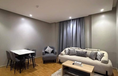 Al Malaz Apartment | السعاده سويت للشقق المخدومه