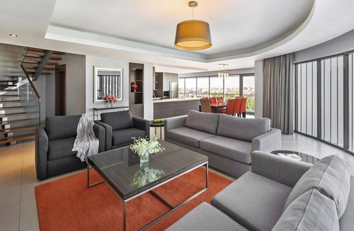 Muharraq Apartment | Majestic Arjaan by Rotana