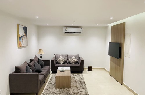 Al Aqrabiyah Apartment | Terrace View 2 serviced apartments