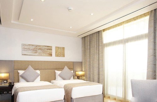 Riyadh Villa | Vivienda Hotel Villas Granada