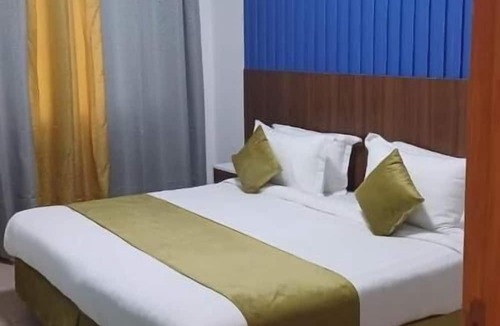 Durrat Al-Arous Ski Chalet | La Fontain lagoon resort