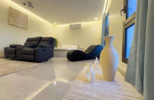 Dhahban Villa | Al Shawq Chalets