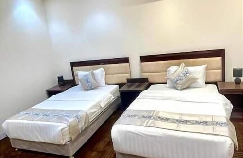 Riyadh Apartment | Quiet Rooms 11