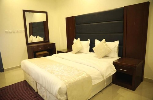 Riyadh Apartment | Quiet Room 6