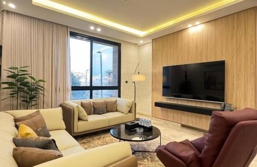 King Abdul Aziz Road House | Khozama Living