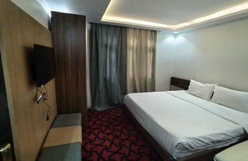 King Abdul Aziz Road Apartment | Jeddah Grand Beach
